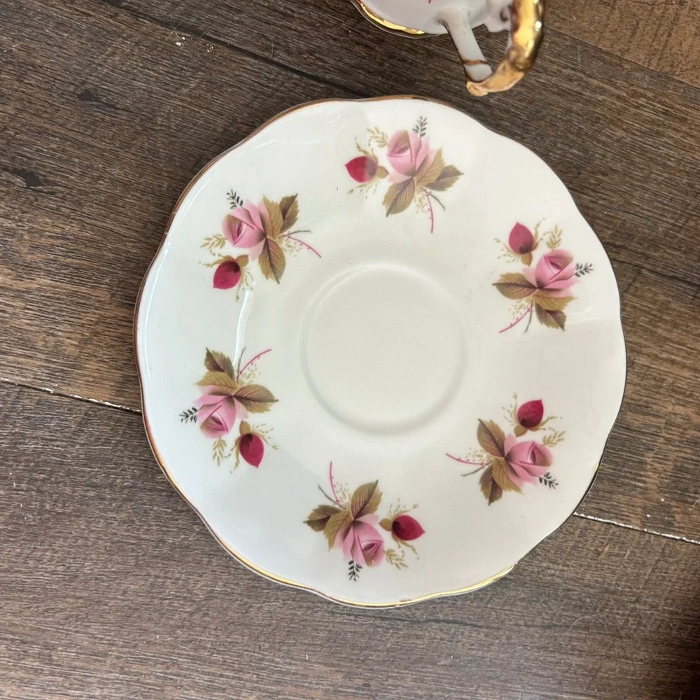 Elizabethan Taylor & Kent Fine Bone China Tea Cup Saucer Pink Rose Gold Trim